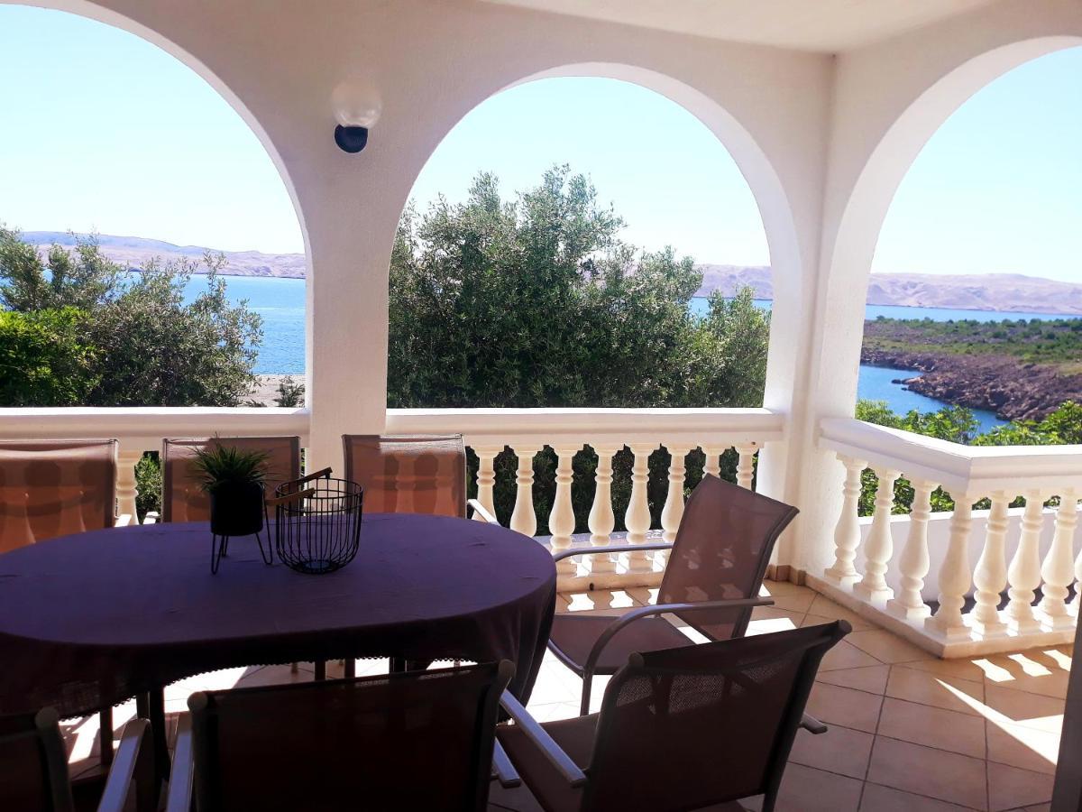 Villa Mihaela - Apartment Ika Cesarica Ngoại thất bức ảnh