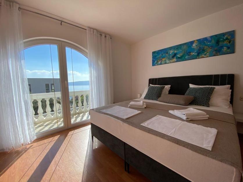 Villa Mihaela - Apartment Ika Cesarica Ngoại thất bức ảnh