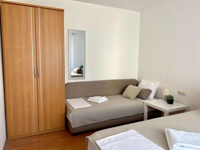 Villa Mihaela - Apartment Ika Cesarica Ngoại thất bức ảnh